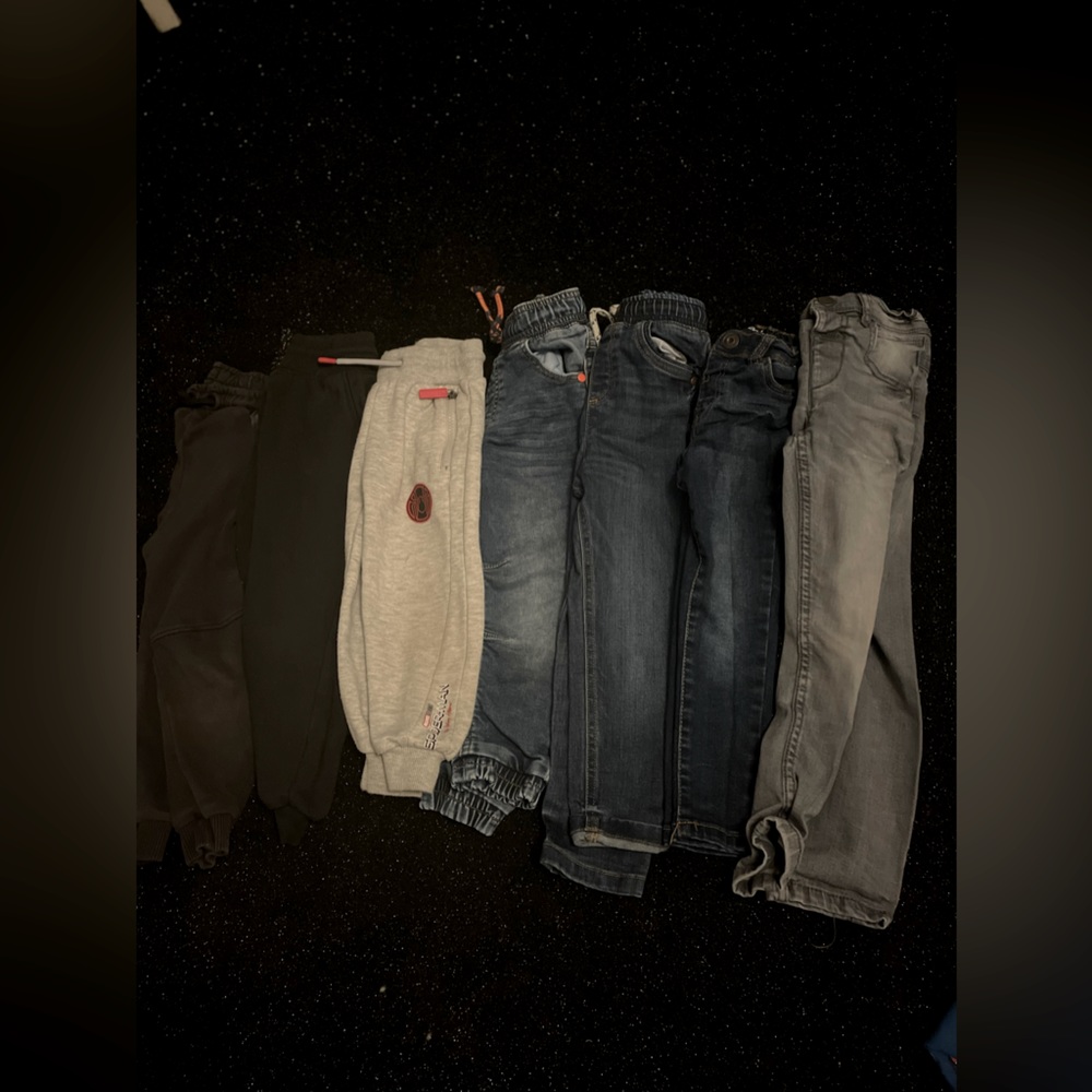 Boys 3-4 bundle - Picture 2 of 2